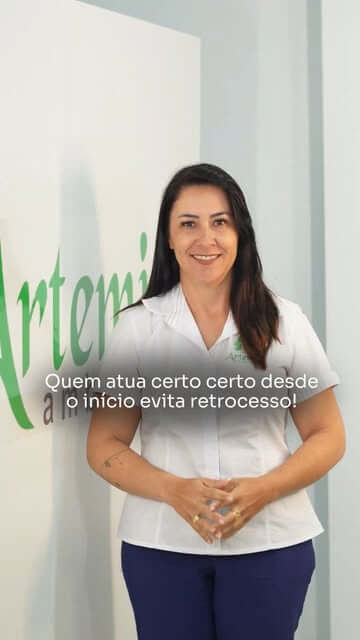 🚀 Quem faz certo desde o início, não perde tempo voltando atrás. No meio ambiente, cada passo mal planejado pode custar prazos, dinheiro e credibilidade. Agir com segurança técnica desde o primeiro dia é o que mantém seu projeto andando para frente  sem retrabalho e sem surpresas. No vídeo de hoje, mostramos por que prevenção é sinônimo de avanço. @_anapmarinho  #LicenciamentoAmbiental #GestãoAmbiental #ConsultoriaAmbiental #Prevenção #ArtemisAmbiental